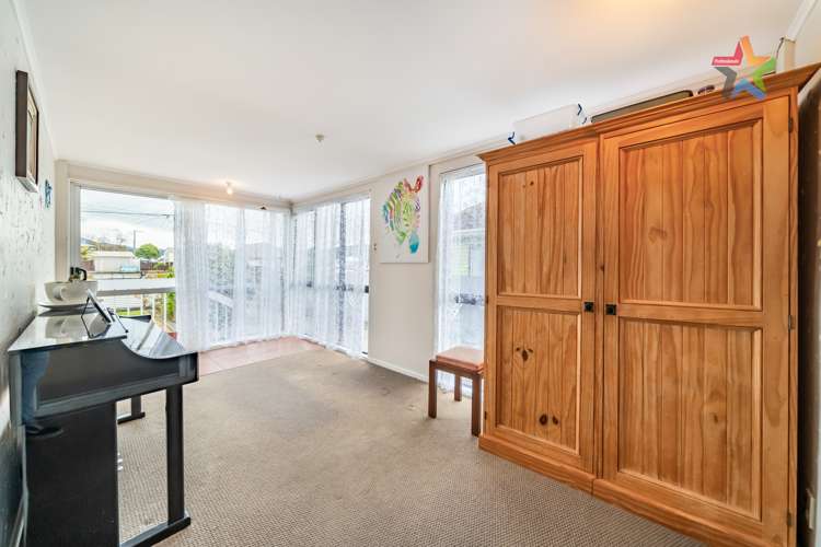 52 Russell Road Wainuiomata_9