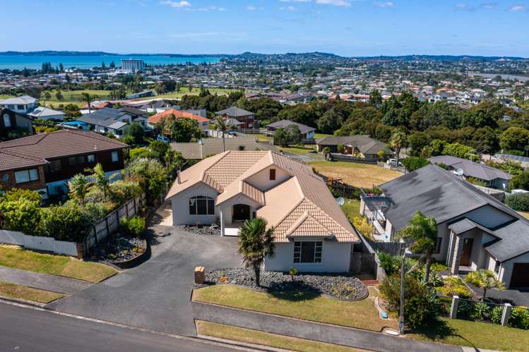 26 Savoy Road Orewa_5