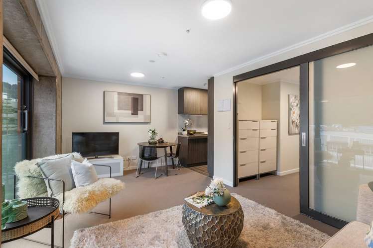 502/111 Molesworth Street_4