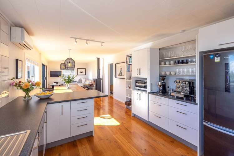 54 Belle Terrace Waiheke Island_3