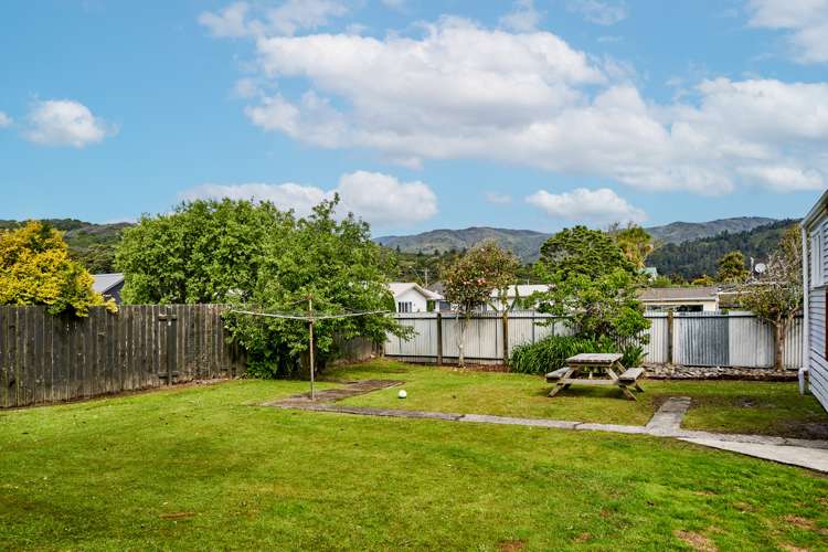 9 Bledisloe Crescent Wainuiomata_16