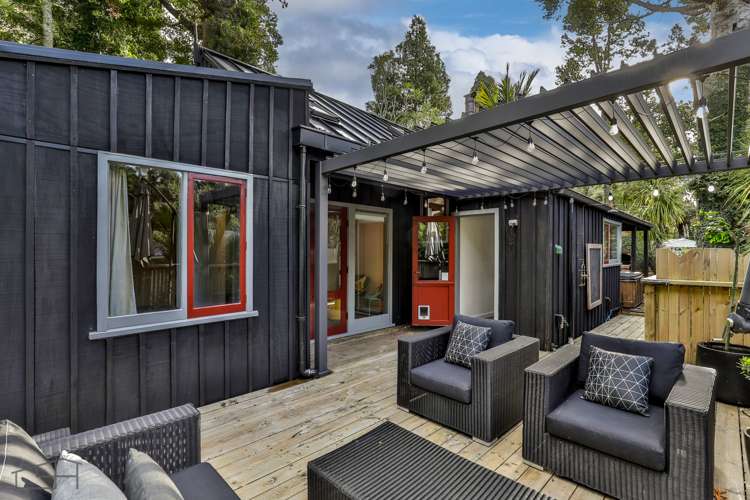 24 Hollywood Avenue Titirangi_27