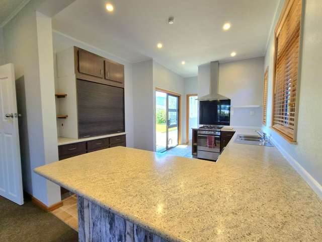 143 Shakespeare Street Greymouth_3