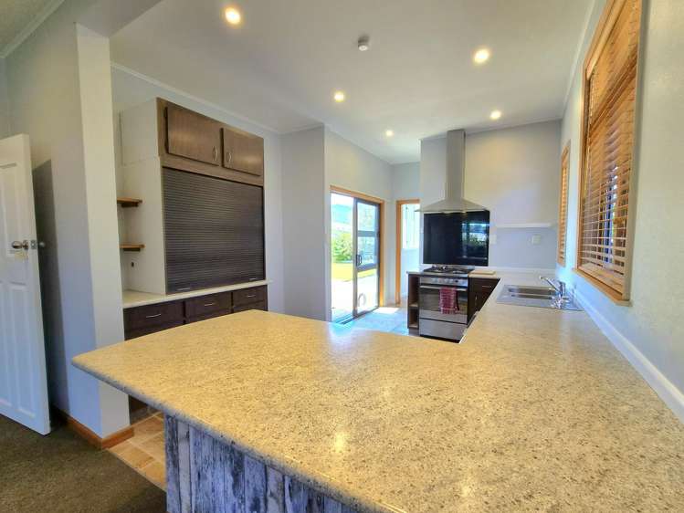 143 Shakespeare Street Greymouth_3