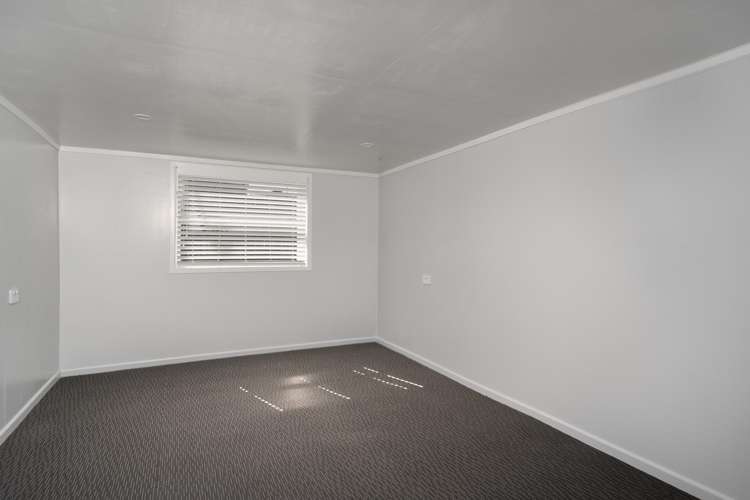 35 Kapiti Crescent Titahi Bay_9