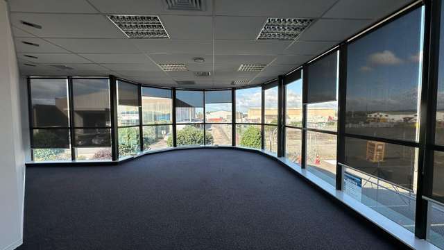 20 Cessna Place Mt Maunganui_4