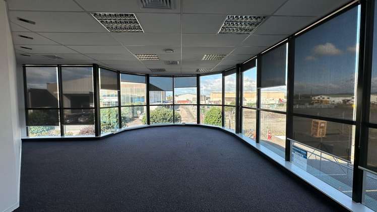 20 Cessna Place Mt Maunganui_4