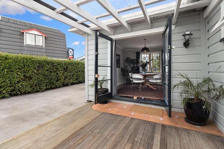 4 Barrett Road Spotswood_22