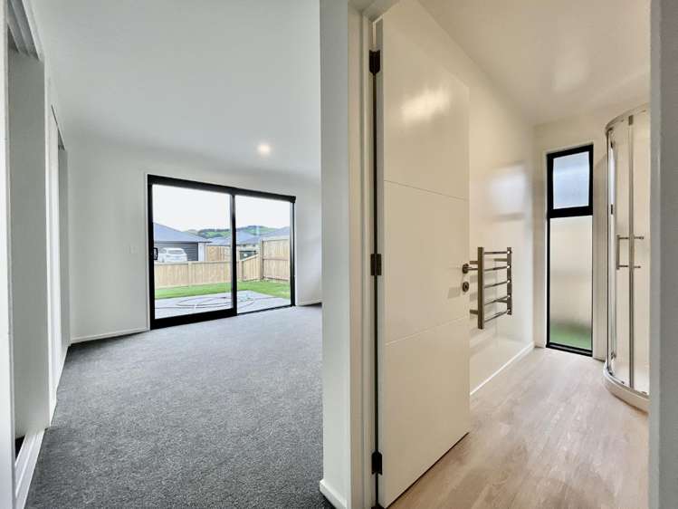 32 Whites Tramway Road 1447_7