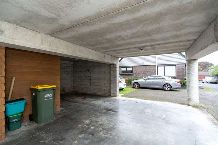 35b Anglesea Street Hamilton Central_13