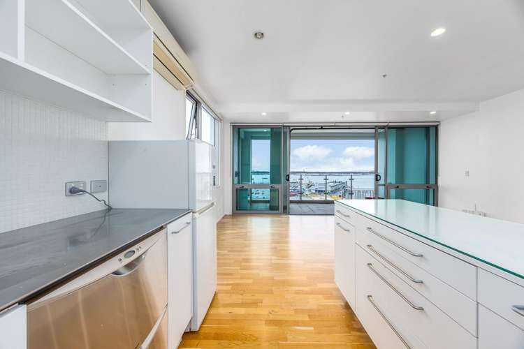 1401/30 Beach Road Auckland Central_7