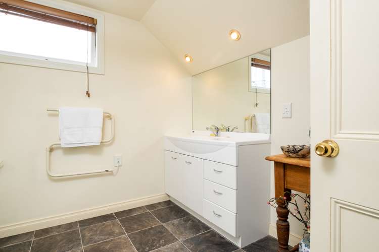 88 Charles Street Westshore_18