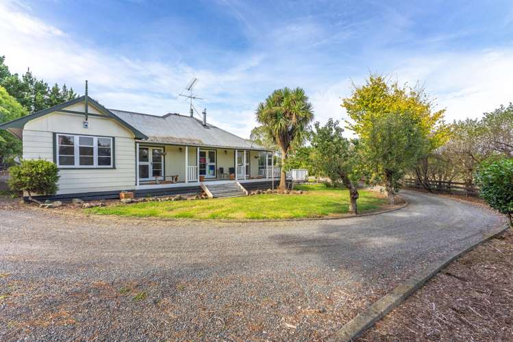 258 Waitohu Valley Road Otaki_14