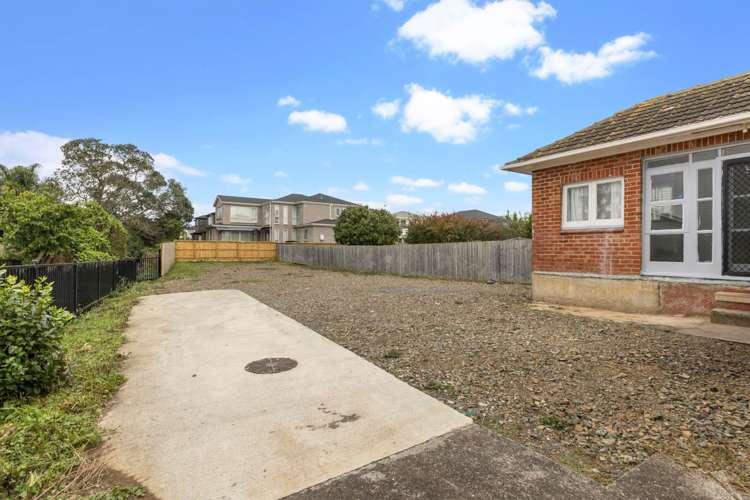 1306 Dominion Road Mount Roskill_9