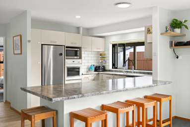 10 Metro Avenue_3