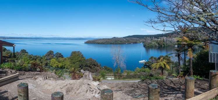 828 Wily Terrace Acacia Bay_13