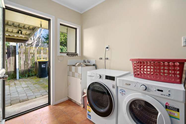 3 Marlowe Drive Leamington_10