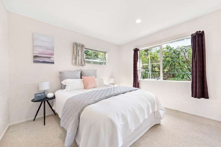 15 Riverview Road New Lynn_8