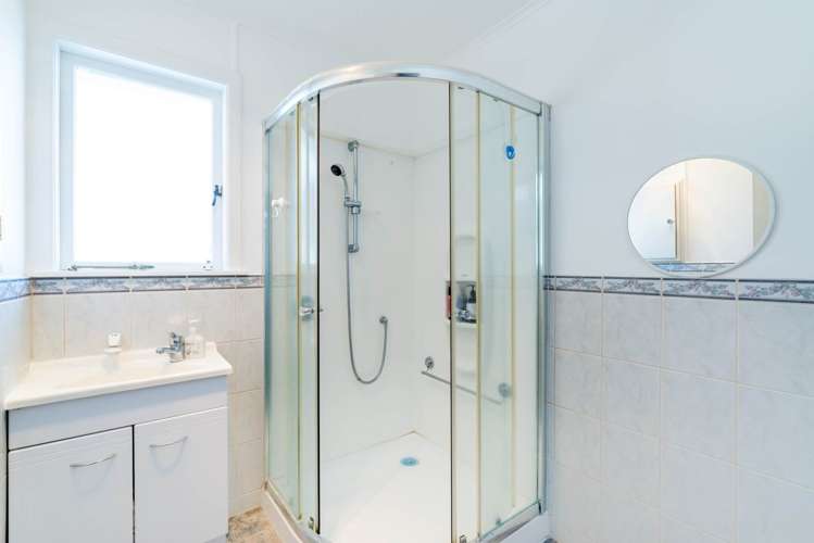 178 Lincoln Road Henderson_16