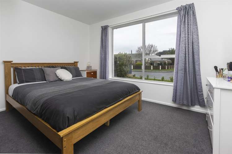 43 Gibson Drive Hornby_5