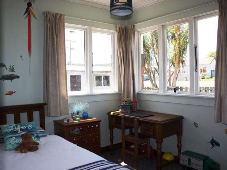 73 Eddystone Street Kaitangata_9