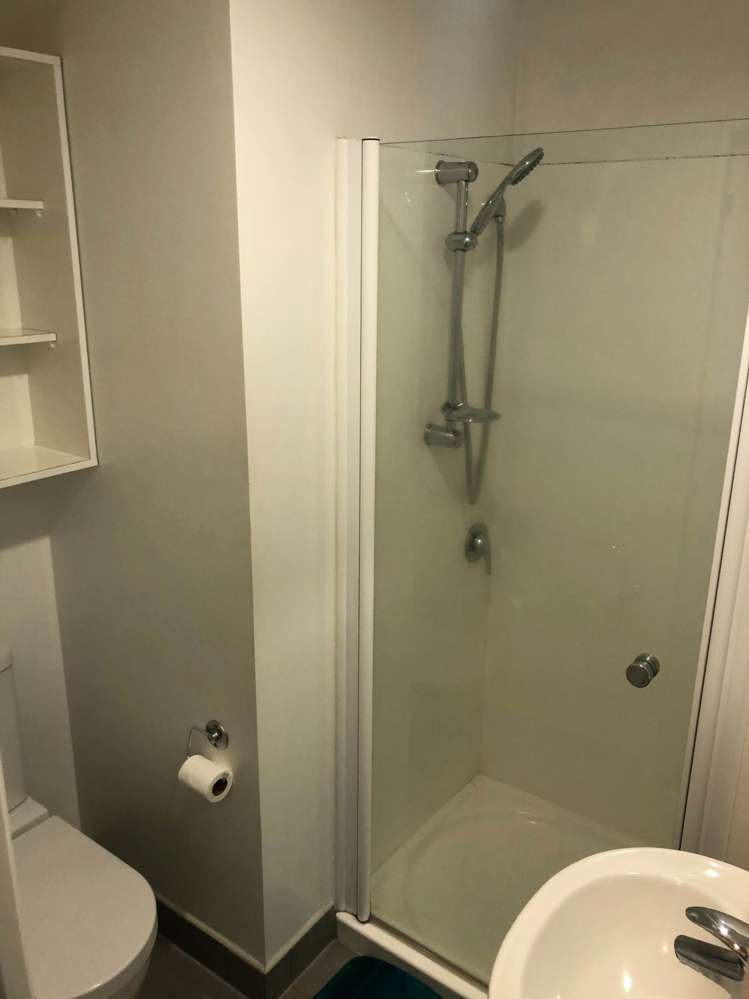 9j/147 Hobson Street Auckland Central_8