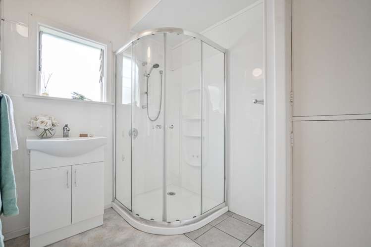 813 Lawrence Street Akina_11