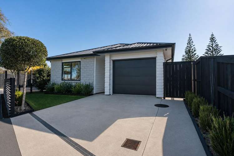 2/6 Sutcliffe Place Chartwell_12
