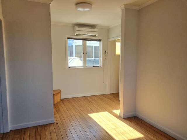 1A Williamson Avenue 1604_3