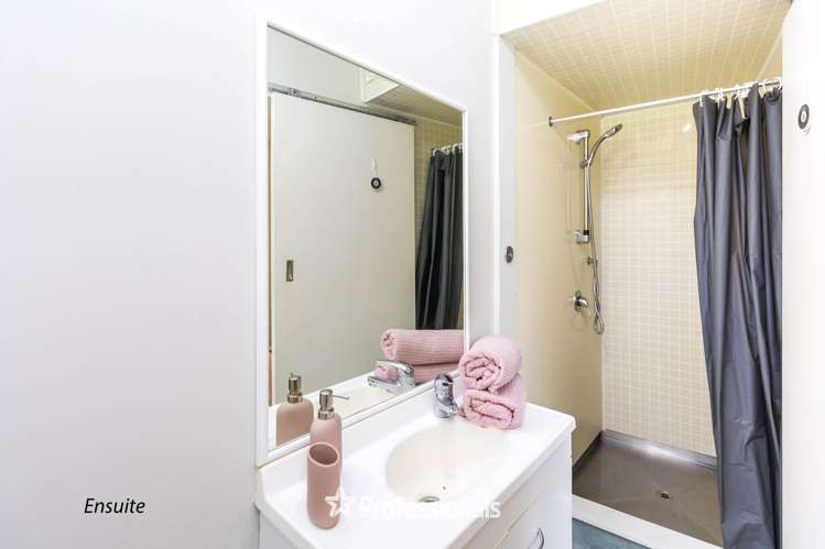 46 Montgomery Street Stokes Valley_20