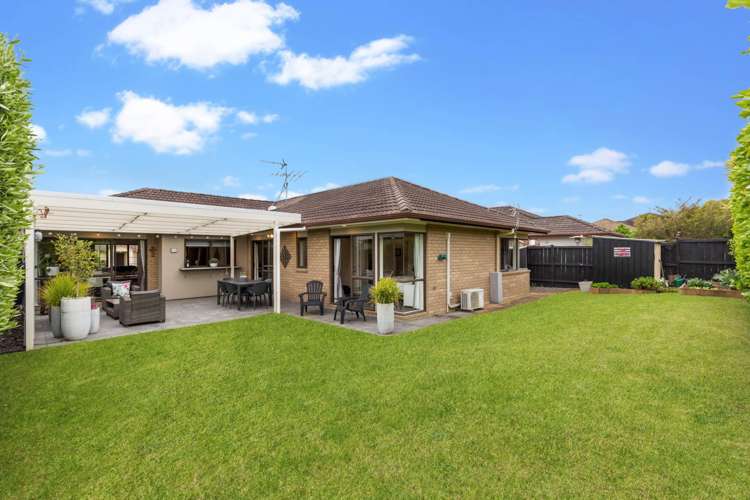 15 Bellshill Close Wattle Downs_18