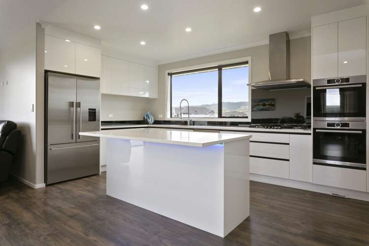 49 Alan Livingston Drive Cambridge_5