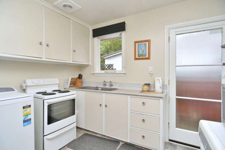 8 Packe Street Edgeware_5