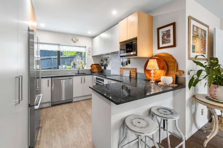 419 Port Hills Road Hillsborough_11