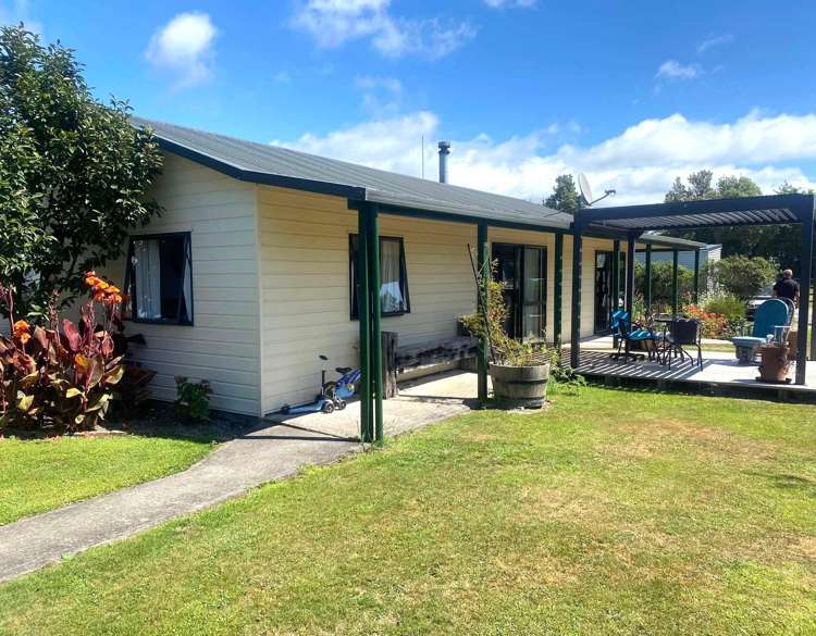 215 Utopia Road Westport_15