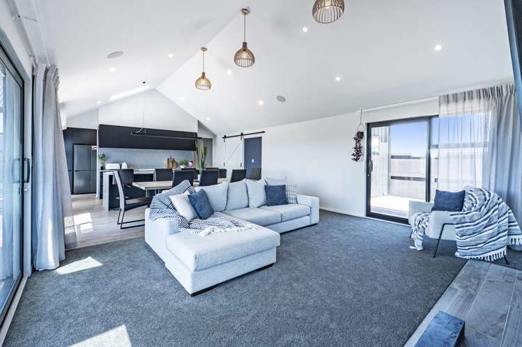 65 Halpin Drive Lincoln_9