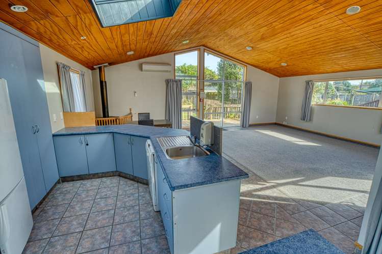 38 Fox Street Cobden_21