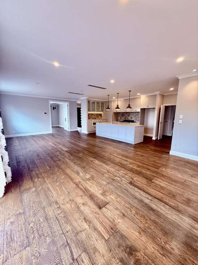 129 Colonial Drive Silverdale_1