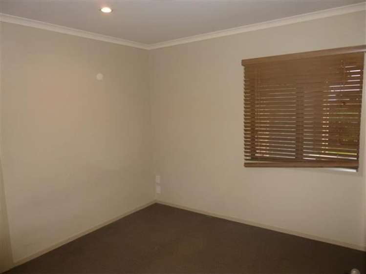 6 Westminster Place Rototuna North_7