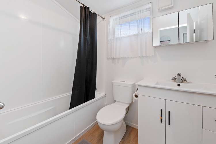 4d Lytton Street Glenholme_9