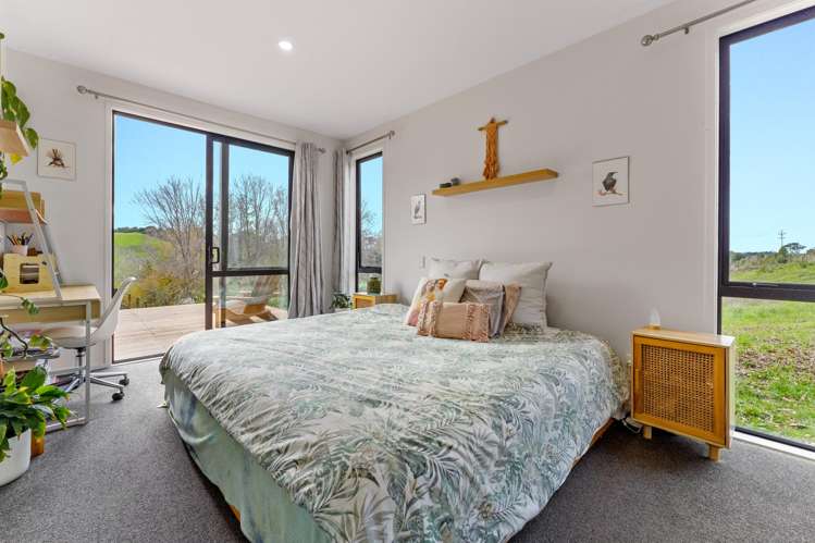 2 Craig Road Pollok_14