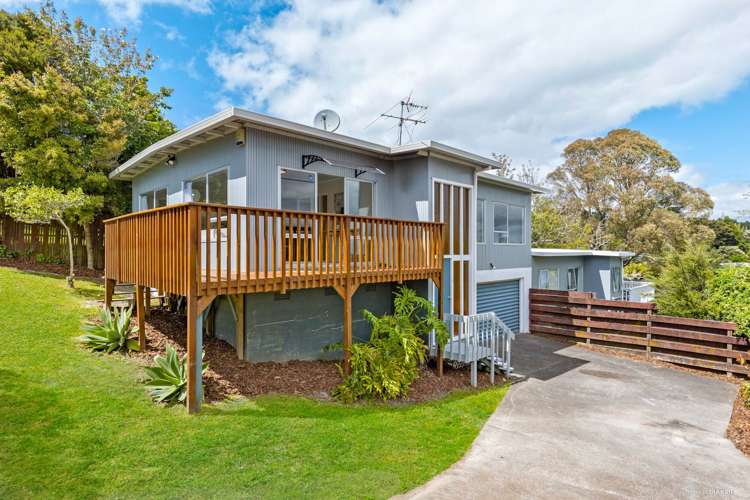 2/15 Simon Ellice Drive Bayview_1