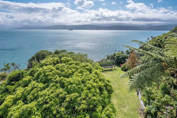 23 Tai Paku Paku Road Karaka Bays_13