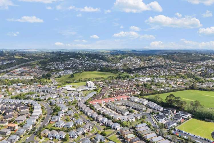 48/22 Northcross drive Oteha_30