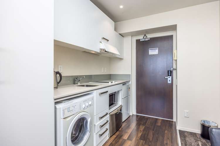 1822/10 Waterloo Quadrant Auckland Central_8