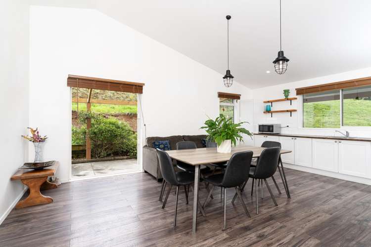 28 Wrights Road Raglan_10