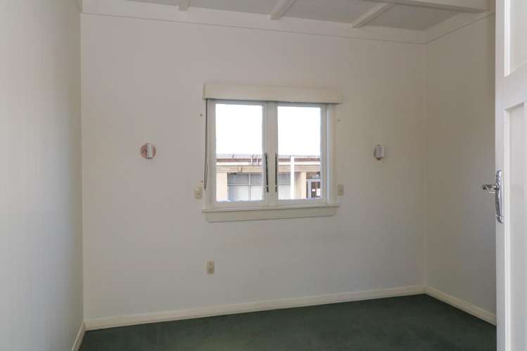 819 Rolleston Street Thames_16