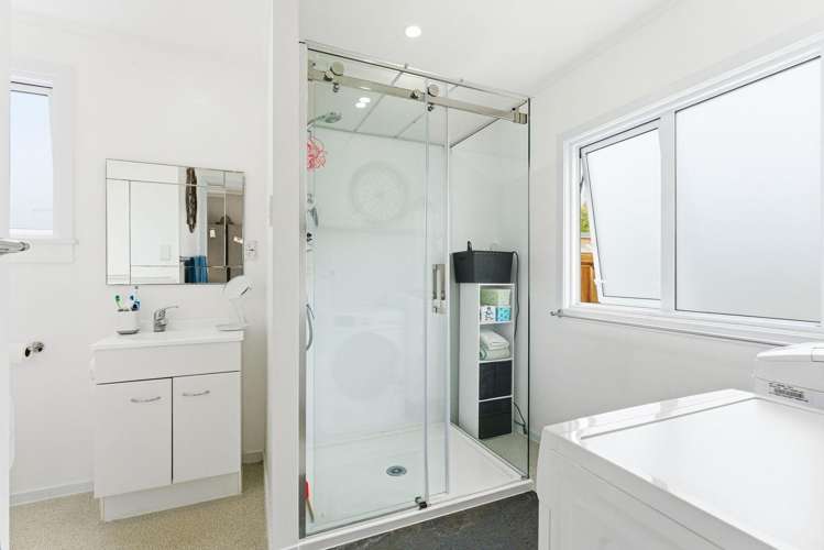 52 Parsons Street 1228_19