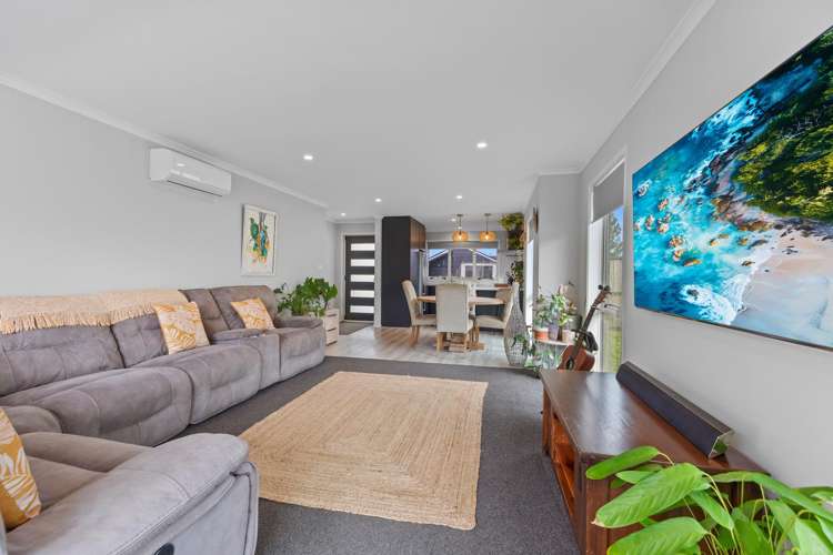 8 Komata Crescent Papamoa_2
