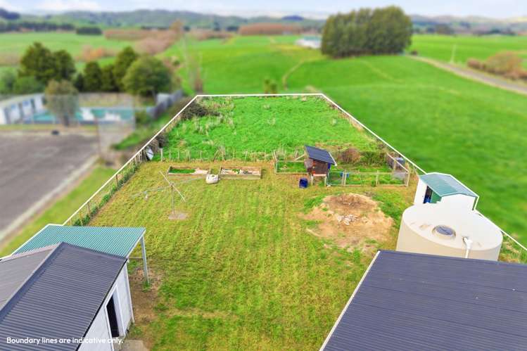 258 Valley Road Papatawa_3